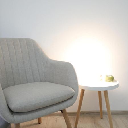 Apartment Mir Pula Bagian luar foto