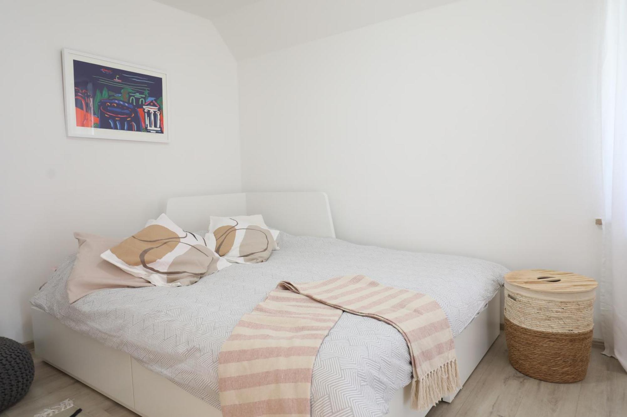 Apartment Mir Pula Bagian luar foto